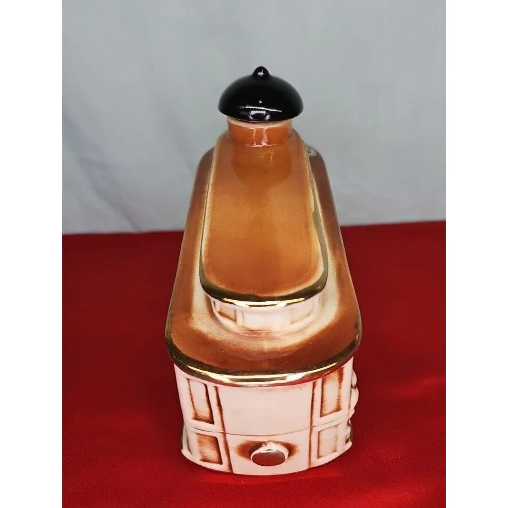 San Francisco Decanter Cable Car Liquor Bottle VTG 68 Ezra Brooks Powell & Hyde